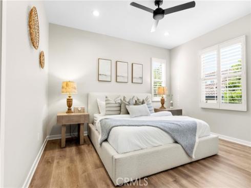 85 Kestrel , Irvine, CA