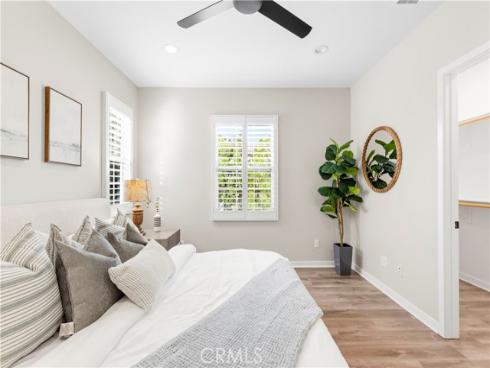 85 Kestrel , Irvine, CA