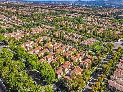 80 Great Lawn , Irvine, CA