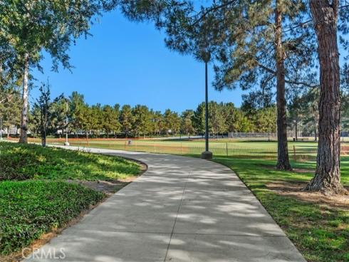 80 Great Lawn , Irvine, CA
