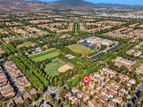 80  Great Lawn  , Irvine, CA