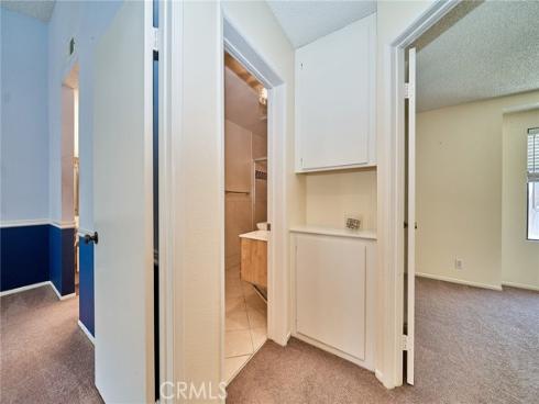 380 Deerfield , Irvine, CA