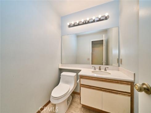 380 Deerfield , Irvine, CA