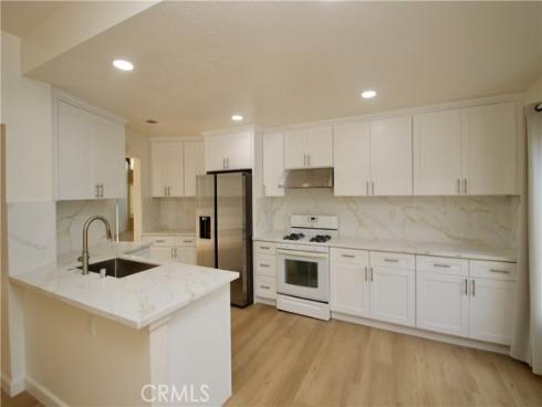 6 Del Azul , Irvine, CA