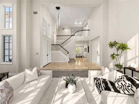 5 Chester , Irvine, CA