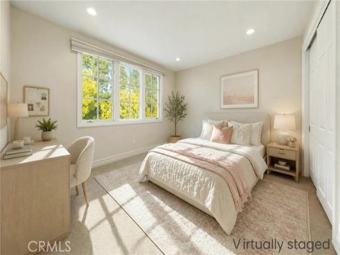 5 Chester , Irvine, CA
