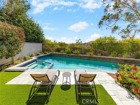 5 Chester , Irvine, CA