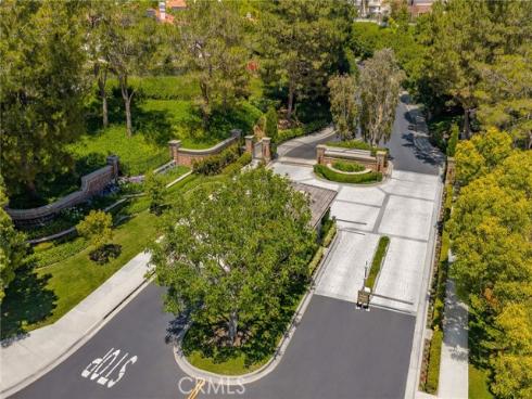 5 Chester , Irvine, CA