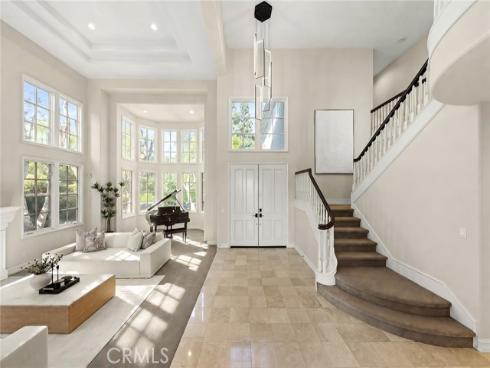 5 Chester , Irvine, CA