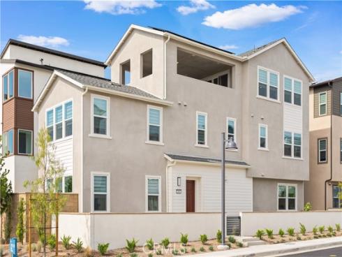 201 Yerba , Irvine, CA