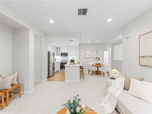 141 Danbrook , Irvine, CA