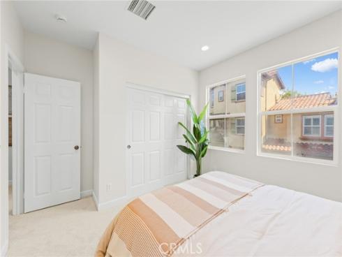 141 Danbrook , Irvine, CA