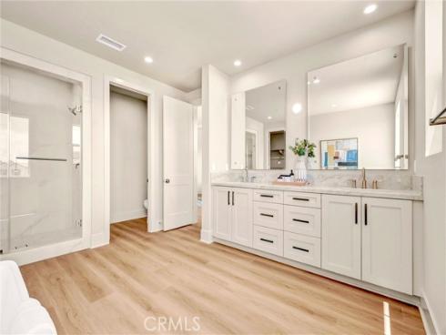 204 Alora , Irvine, CA