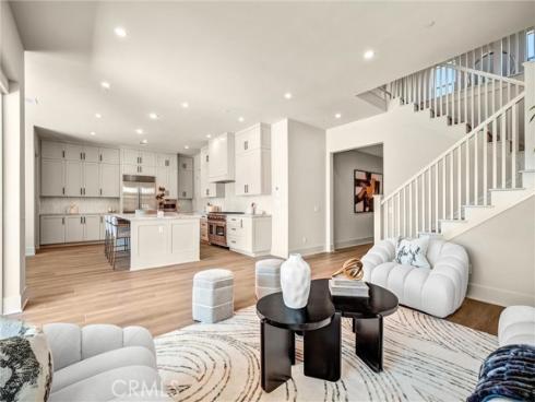 204 Alora , Irvine, CA
