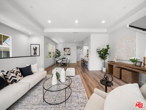 270 Lockford , Irvine, CA