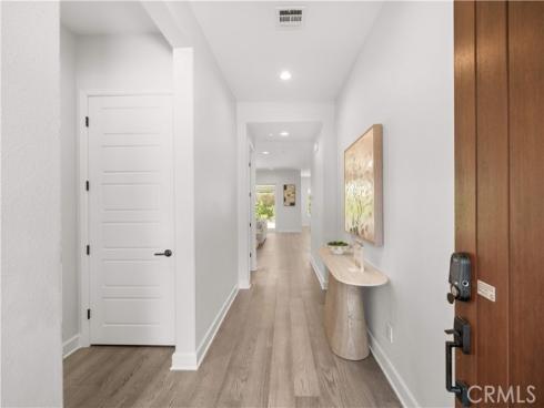 133 Chant , Irvine, CA