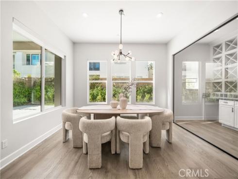133 Chant , Irvine, CA