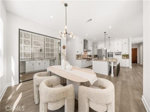 133 Chant , Irvine, CA
