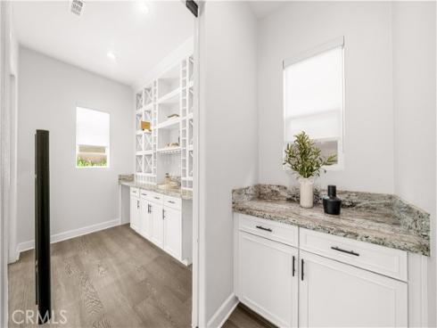 133 Chant , Irvine, CA