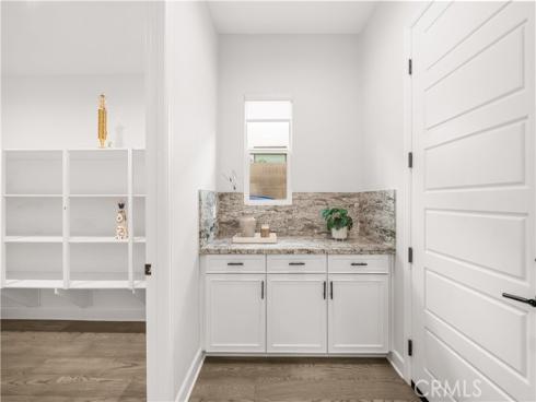 133 Chant , Irvine, CA