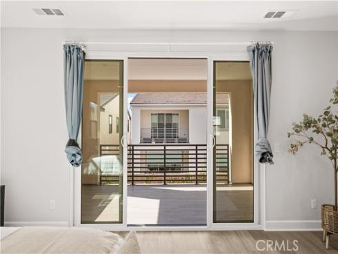133 Chant , Irvine, CA