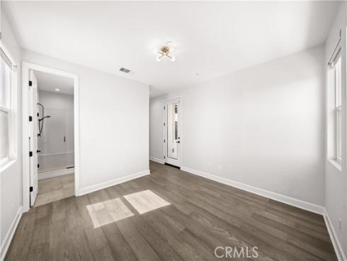 133 Chant , Irvine, CA