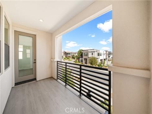 133 Chant , Irvine, CA