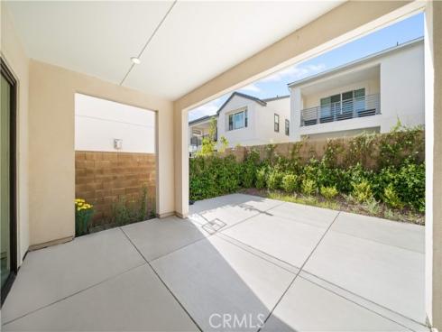 133 Chant , Irvine, CA