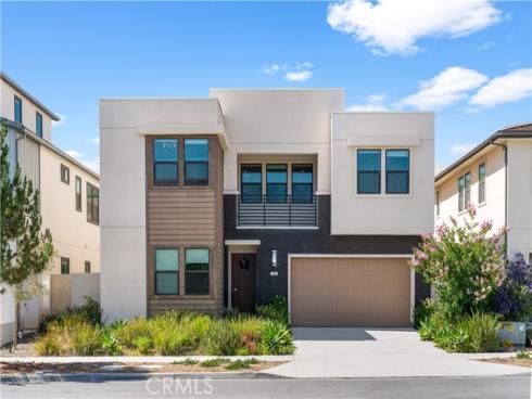 133 Chant , Irvine, CA