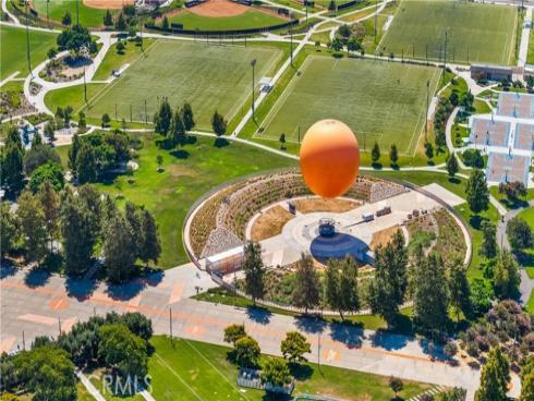 133 Chant , Irvine, CA