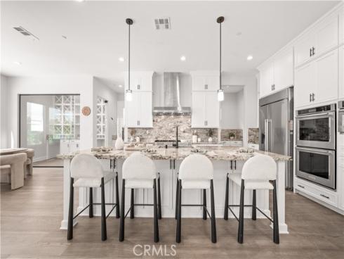 133 Chant , Irvine, CA
