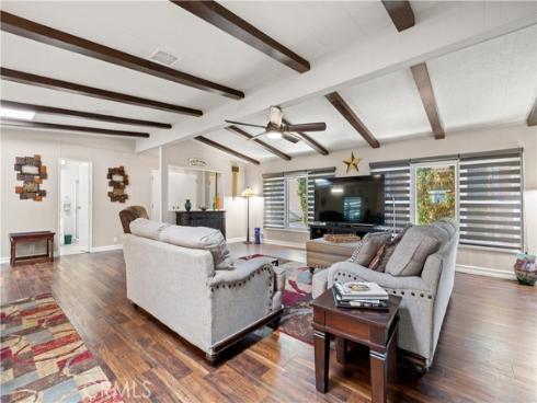 5200 Irvine 353 Boulevard, Irvine, CA