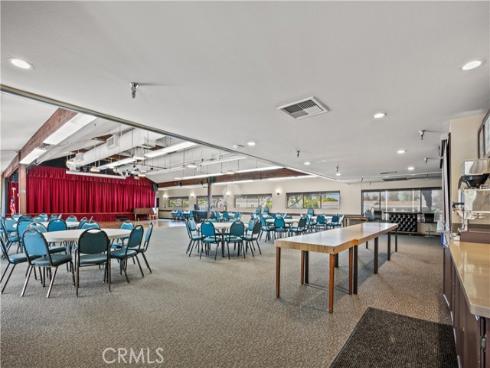 5200 Irvine 353 Boulevard, Irvine, CA