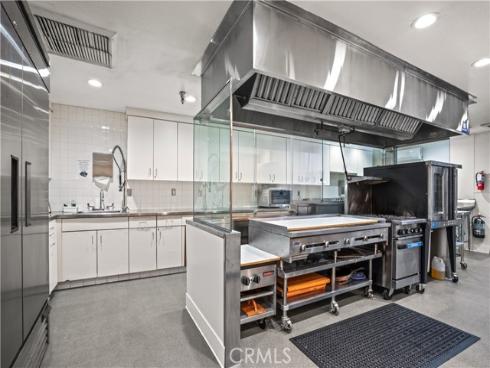 5200 Irvine 353 Boulevard, Irvine, CA