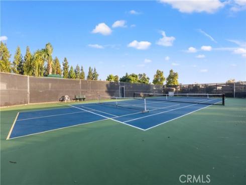 5200 Irvine 353 Boulevard, Irvine, CA