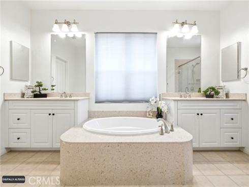 210 Mantle , Irvine, CA