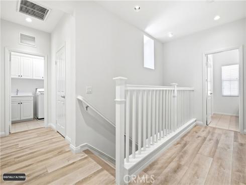 210 Mantle , Irvine, CA