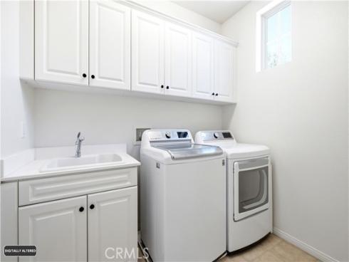 210 Mantle , Irvine, CA
