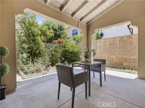 210 Mantle , Irvine, CA
