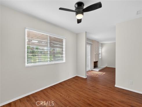 11 Redwood Tree , Irvine, CA