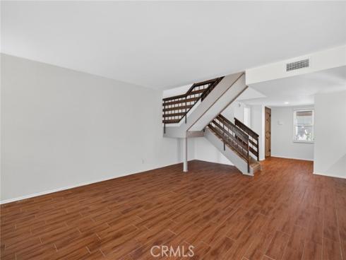 11 Redwood Tree , Irvine, CA