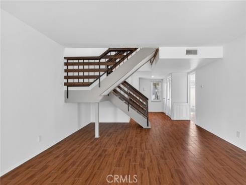 11 Redwood Tree , Irvine, CA