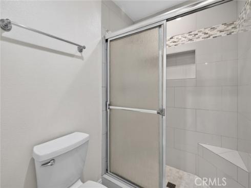 11 Redwood Tree , Irvine, CA