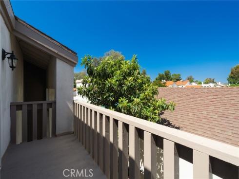 11 Redwood Tree , Irvine, CA