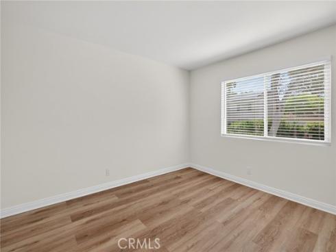 11 Redwood Tree , Irvine, CA
