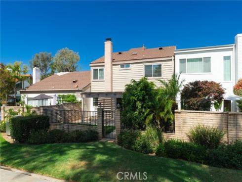 11 Redwood Tree , Irvine, CA