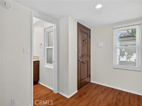 11 Redwood Tree , Irvine, CA