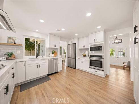 17  Blazing Star  , Irvine, CA