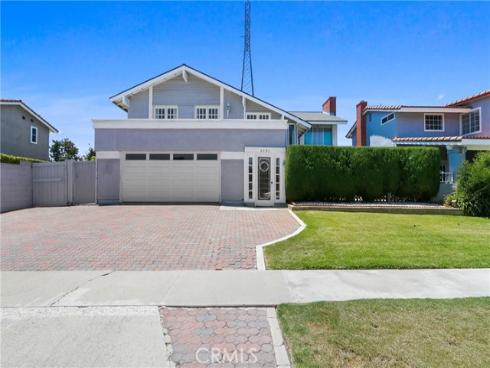 3792 Claremont