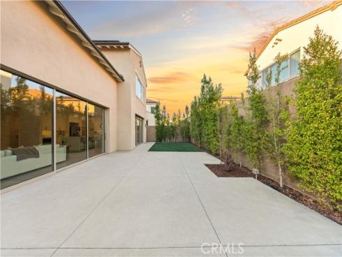234  Coal Mine  , Irvine, CA